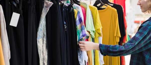 6a-feira-de-brecho-acontece-dias-5-e-6/8-no-parque-rizzo