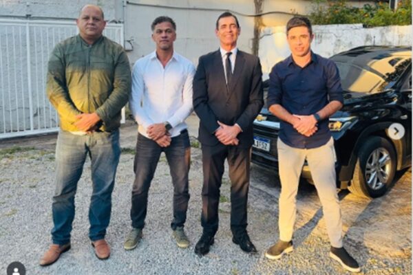 Autoridades policiais da área discutem ações conjuntas de segurança em Taboão da Serra autoridades-policiais-da-regiao-discutem-acoes-conjuntas-de-seguranca-em-taboao-da-serra