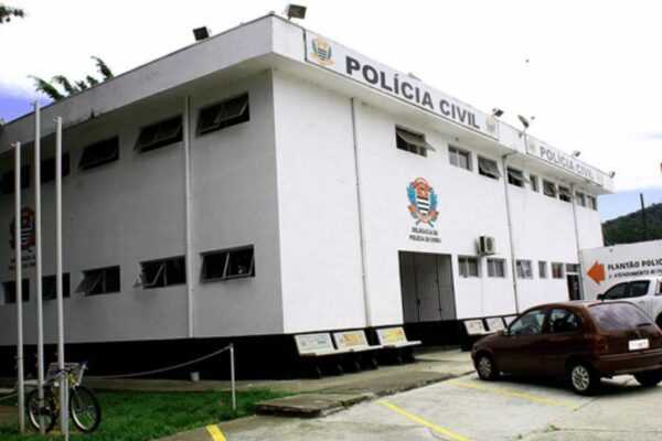 operacao-contra-grupo-ligado-ao-pcc-mobiliza-policia-e-cumpre-prisoes-em-embu-das-artes